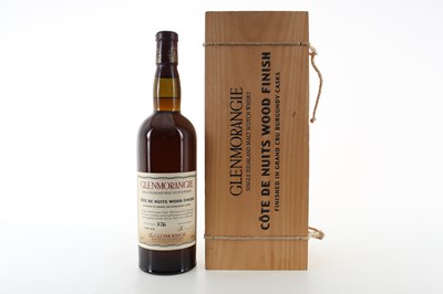 Lot 65 - GLENMORANGIE 1975 25 YEAR OLD COTE DE NUITS WOOD FINISH