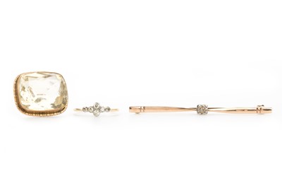 Lot 407 - CITRINE BROOCH