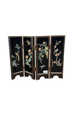 Lot 99 - MODERN BLACK LACQUERED CHINESE TABLE SCREEN