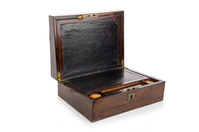 Lot 556 - VICTORIAN ROSEWOOD LAP DESK