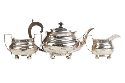 Lot 963 - GEORGE V SILVER THREE PIECE TEA SERVICE