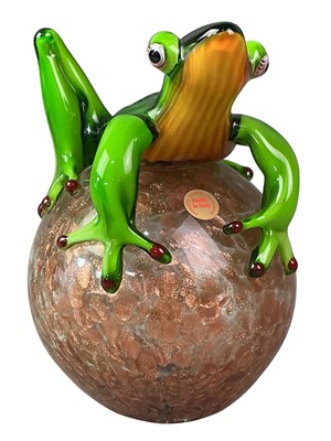 Lot 184 - MURANO GLASS FIGURE