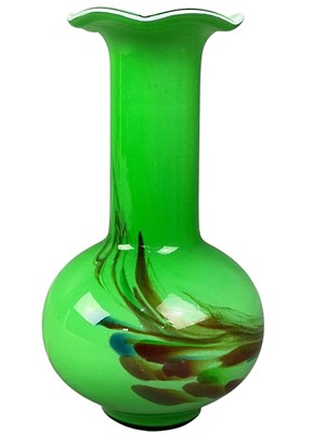 Lot 225 - GROUP OF CONTINENTAL COLOURED GLASSWARE