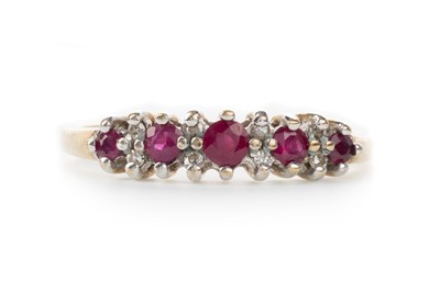 Lot 442 - RUBY AND DIAMOND RING