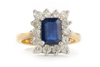 Lot 457 - SAPPHIRE AND DIAMOND CLUSTER RING