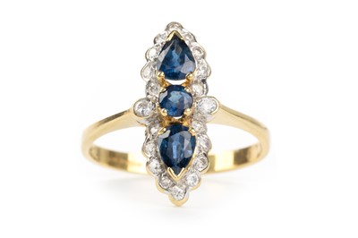 Lot 482 - SAPPHIRE AND DIAMOND DRESS RING