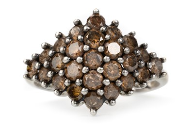 Lot 498 - COGNAC DIAMOND CLUSTER RING
