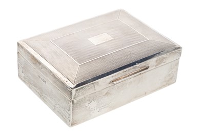 Lot 969 - SILVER OBLONG CIGARETTE BOX