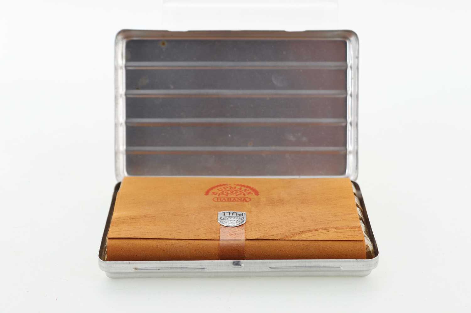 Lot 71 - CASE OF 5 H. UPMANN HABANA MEDIAS CORONAS