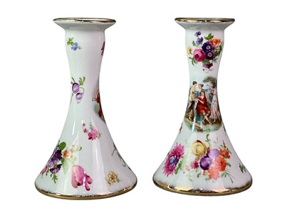 Lot 549 - CZECHOSLOVAKIA VICTORIA CHINA DRESSING TABLE SET