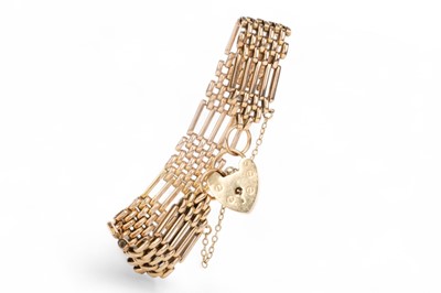 Lot 427 - GATE BRACELET