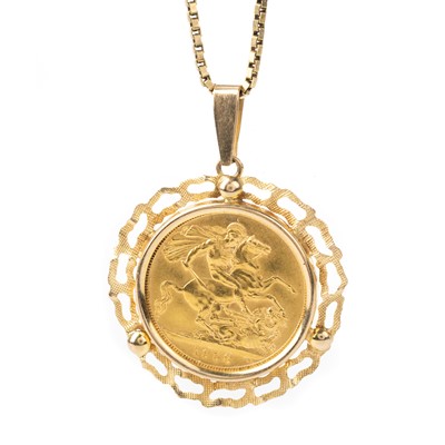 Lot 18 - ELIZABETH II GOLD SOVEREIGN PENDANT ON CHAIN
