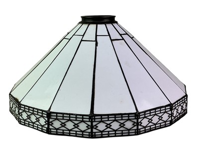 Lot 611 - LEADED GLASS LAMP SHADE