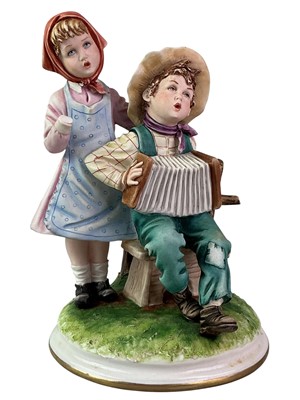 Lot 27 - CAPODIMONTE FIGURE