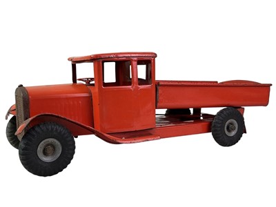 Lot 294 - TWO VINTAGE TRI-ANG PRESSED STEEL TIPPER TRUCKS