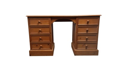 Lot 114 - PINE KNEEHOLE DESK