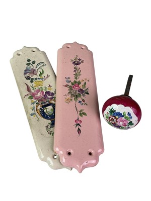 Lot 157 - GROUP OF DECORATIVE HARDWARE