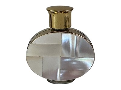 Lot 211 - FOUR VINTAGE SCENT BOTTLES