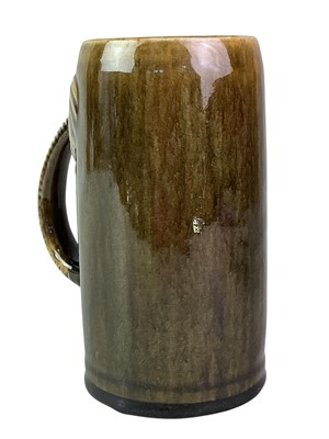 Lot 168 - GROUP OF CERAMICS