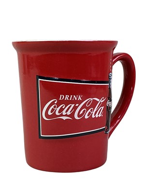Lot 188 - GROUP OF COCA-COLA MEMORABILIA
