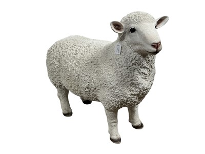 Lot 347 - GROUP OF RESIN ANIMAL FIGURES