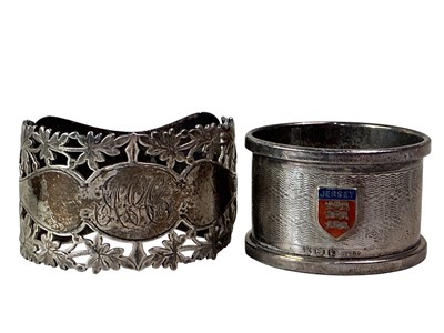 Lot 208 - SILVER THIMBLE