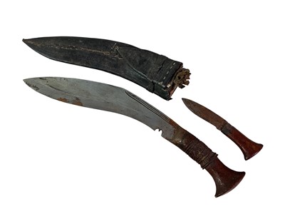 Lot 215 - DECORATIVE KUKRI KNIFE
