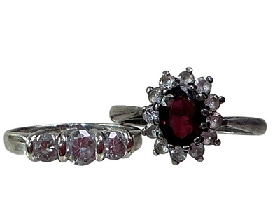 Lot 260 - GROUP OF JEWELLERY