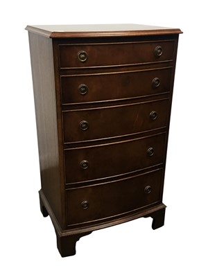 Lot 414 - MAHOGANY CHEST OF DRAWERS