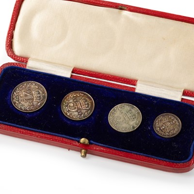 Lot 43 - GEORGE V MAUNDY MONEY PART SET