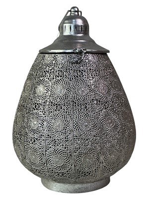 Lot 498 - EASTERN HANGING LANTERN