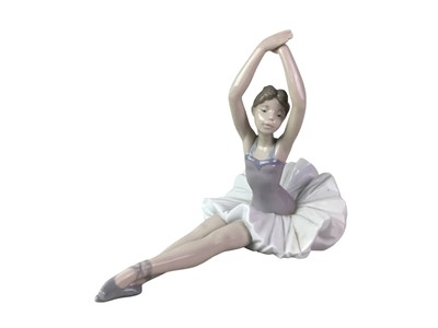 Lot 462 - COLLECTION OF NAO CERAMIC FIGURES