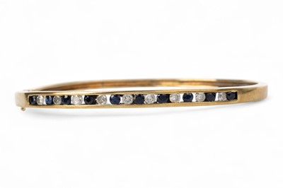 Lot 561 - SAPPHIRE AND DIAMOND BANGLE