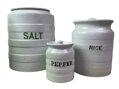 Lot 591 - GRIMWADE HOOPED HOUSEHOLD SALT JAR