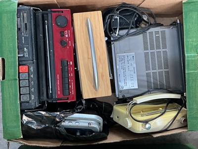 Lot 592 - COLLECTION OF VARIOUS CD AND CASSETTE RADIOS