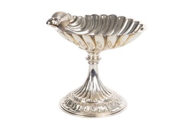 Lot 988 - SILVER BONBON DISH