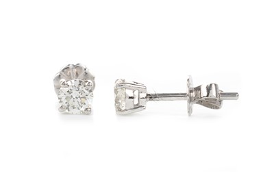 Lot 595 - PAIR OF DIAMOND STUD EARRINGS