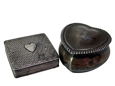 Lot 686 - VICTORIAN SILVER HEART SHAPED TRINKET BOX