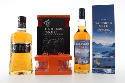 Lot 326 - HIGHLAND PARK 12 YEAR OLD GIFT PACK WITH GLASSES AND TALISKER SKYE