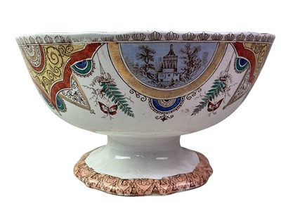 Lot 413 - LATE VICTORIAN BELLS POTTERY MARRIAGE BOWL