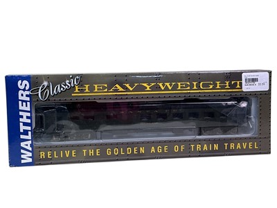 Lot 330 - GROUP OF WALTHERS READY TO RUN MODELS