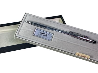 Lot 817 - COLLECTION OF PENS