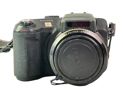 Lot 823 - GROUP OF PHOTOGRAPHY EQUIPMENT