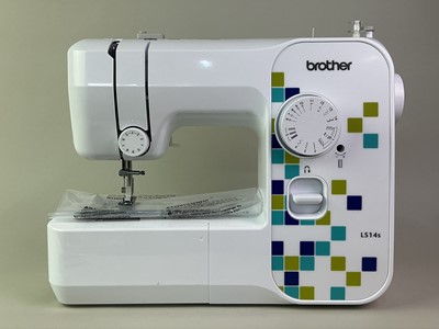 Lot 824 - BROTHER SEWING MACHINE