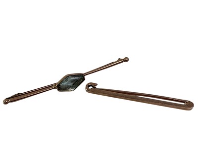 Lot 674 - TWO BAR BROOCHES