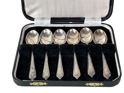 Lot 714 - THREE SETS OF SIX SILVER TEA AND COFFEE SPOONS