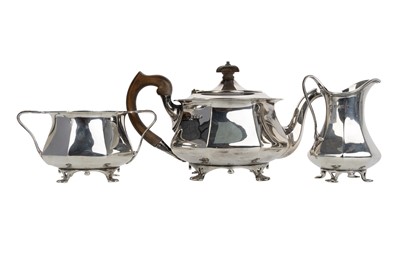 Lot 1004 - GEORGE V SILVER THREE PIECE TEA SERVICE