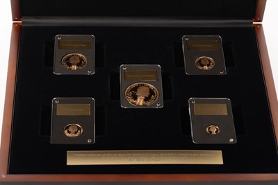 Lot 132 - ELIZABETH II PLATINUM JUBILEE GOLD PROOF SOVEREIGN SET