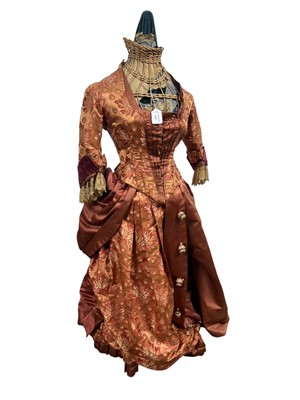 Lot 1267 - LADY'S WALKING OR DAYTIME OUTFIT