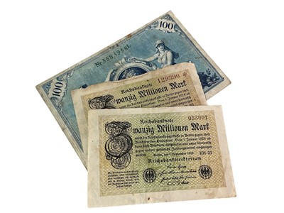 Lot 140 - COLLECTION OF WORLD BANKNOTES